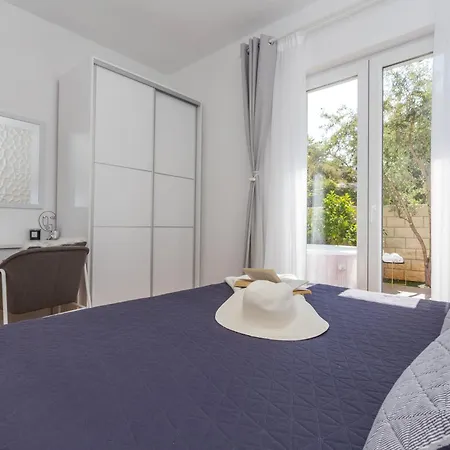Pera Appartement Hvar Town